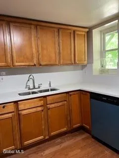 $2,150 | 277 Congress Street, Unit 2, Troy, NY 12180