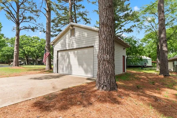 $310,000 | 13663 Park Harbor Drive, Eustace, TX 75124