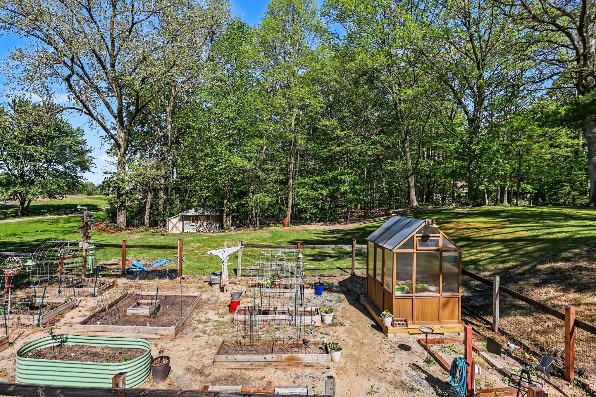 341 South Lincoln Road Mount Pleasant, MI 48858 - Photo 49 of 57