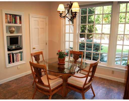 5540 Dunmoyle Street Pittsburgh, PA 15217 - Photo 10 of 18 Kitchen.