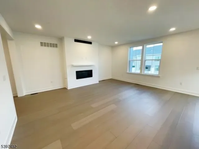 $849,995 | 26 Blackmoor Lane, Randolph, NJ 07869