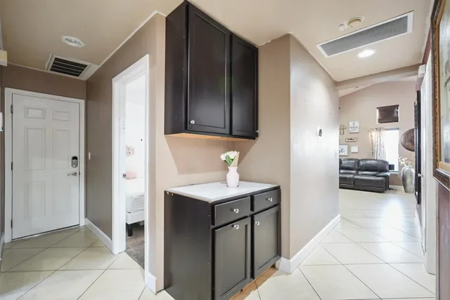 $390,000 | 1421 Riverette Drive, Modesto, CA 95351