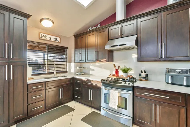 $390,000 | 1421 Riverette Drive, Modesto, CA 95351