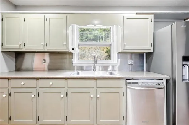 $399,000 | 308 Etowah Drive, Cartersville, GA 30120