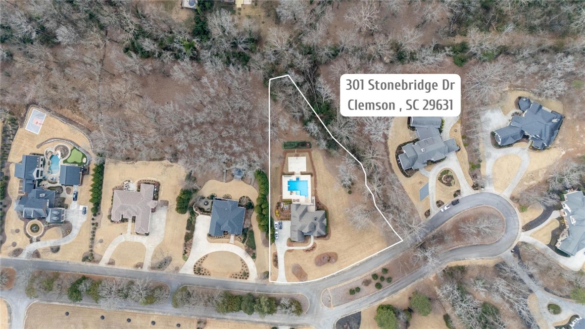 301 Stonebridge Drive Clemson, SC 29631 - Photo 4 of 47