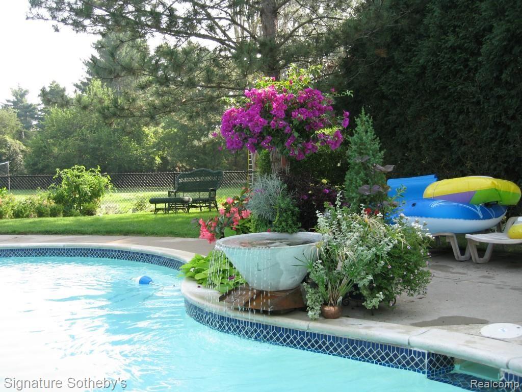 5221 Longmeadow Road Bloomfield Hills, MI 48304 - Photo 31 of 42 Lush Gardens Poolside