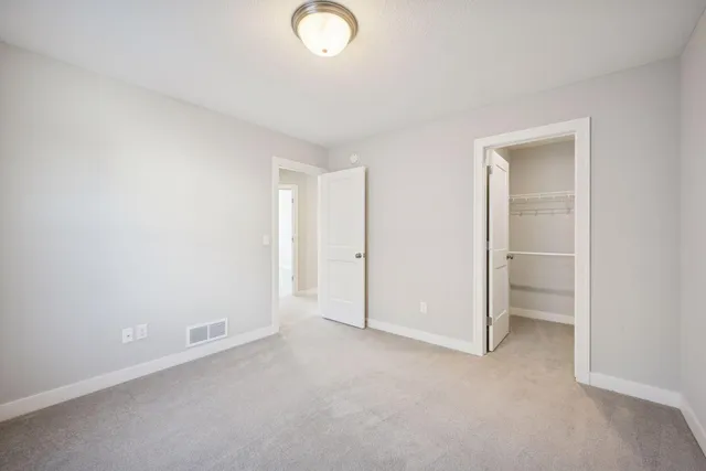 $599,900 | 2301 Kester Avenue Northeast, St. Michael, MN 55376