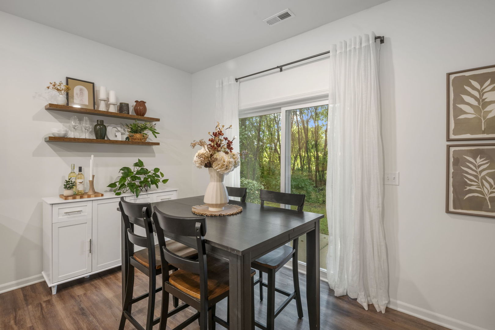 1009 North Draper Road McHenry, IL 60050 - Photo 7 of 22 Gallery Image 7