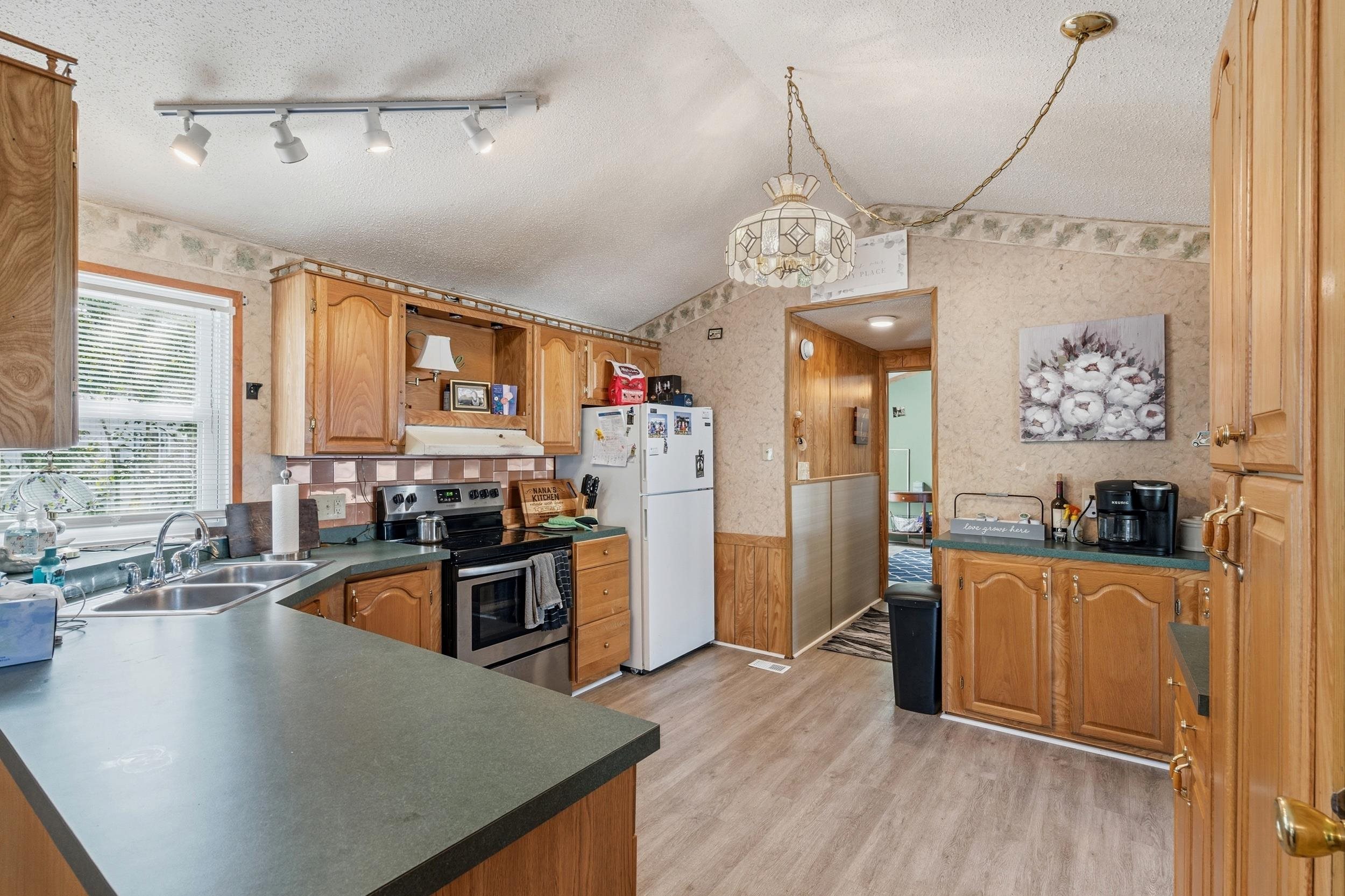 154 Crooked Island Circle Murrells Inlet, SC 29576 - Photo 18 of 24