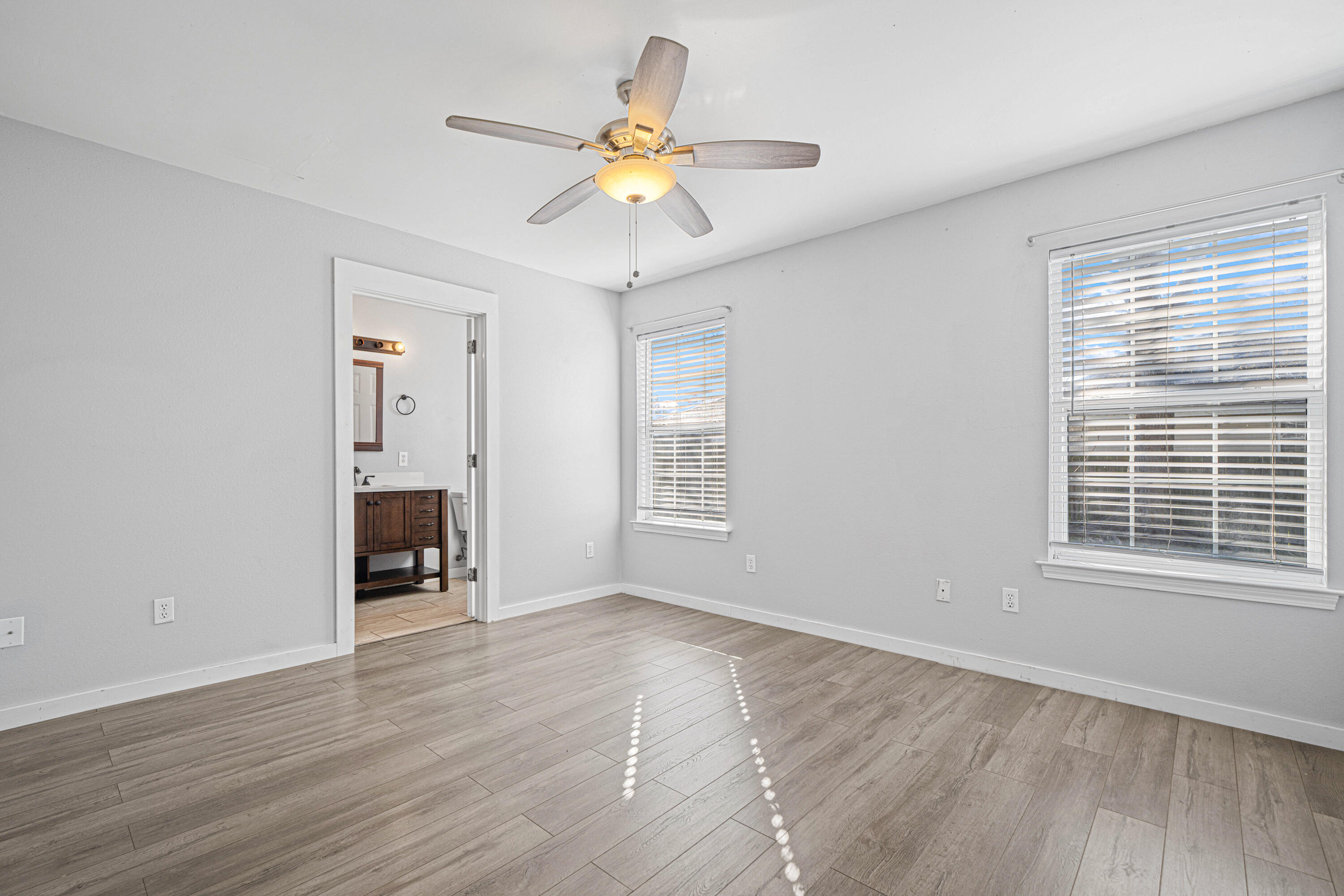 36 Stowe Road Mary Esther, FL 32569 - Photo 14 of 31 DSC01663