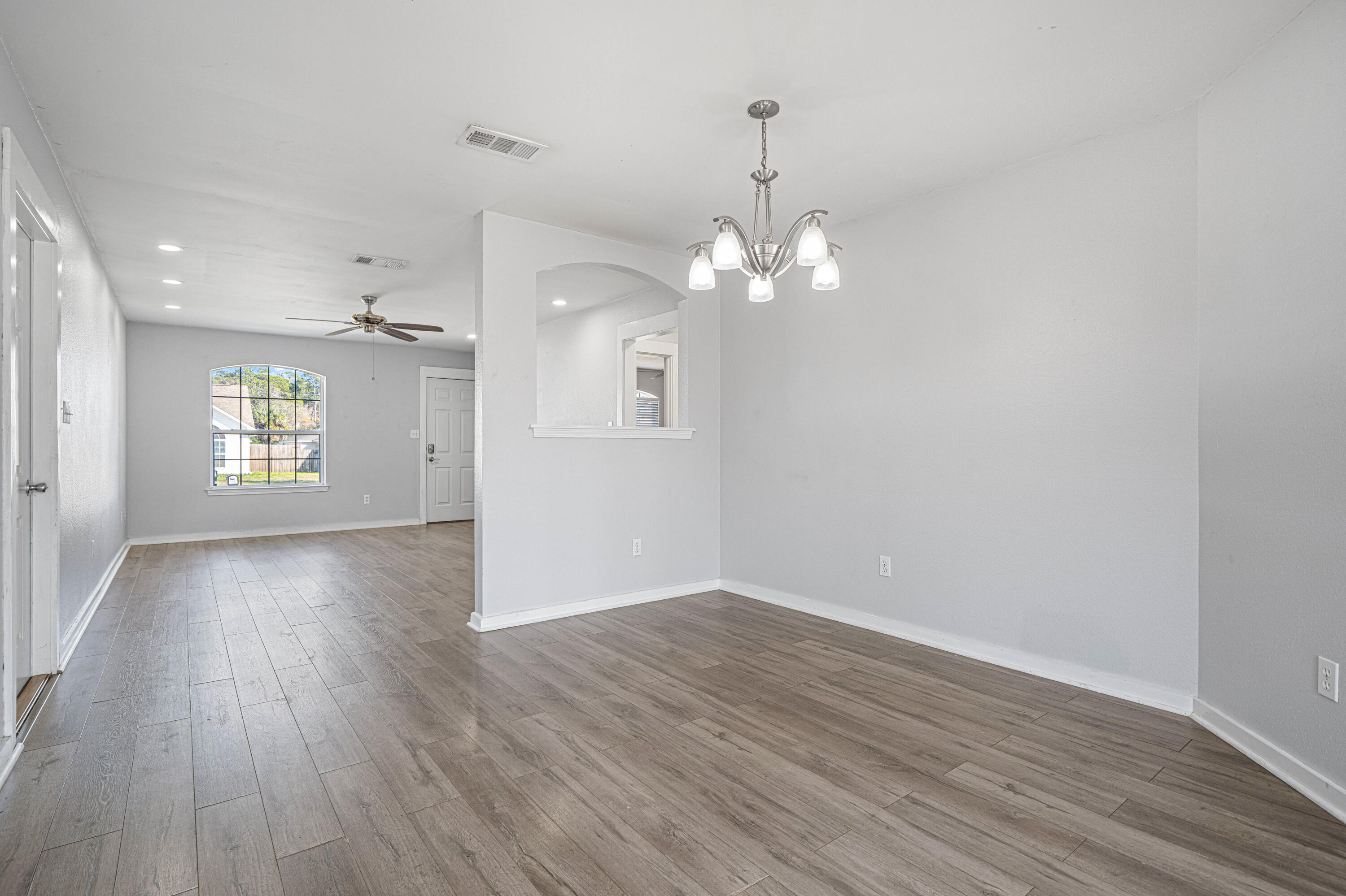 36 Stowe Road Mary Esther, FL 32569 - Photo 9 of 31 DSC01639