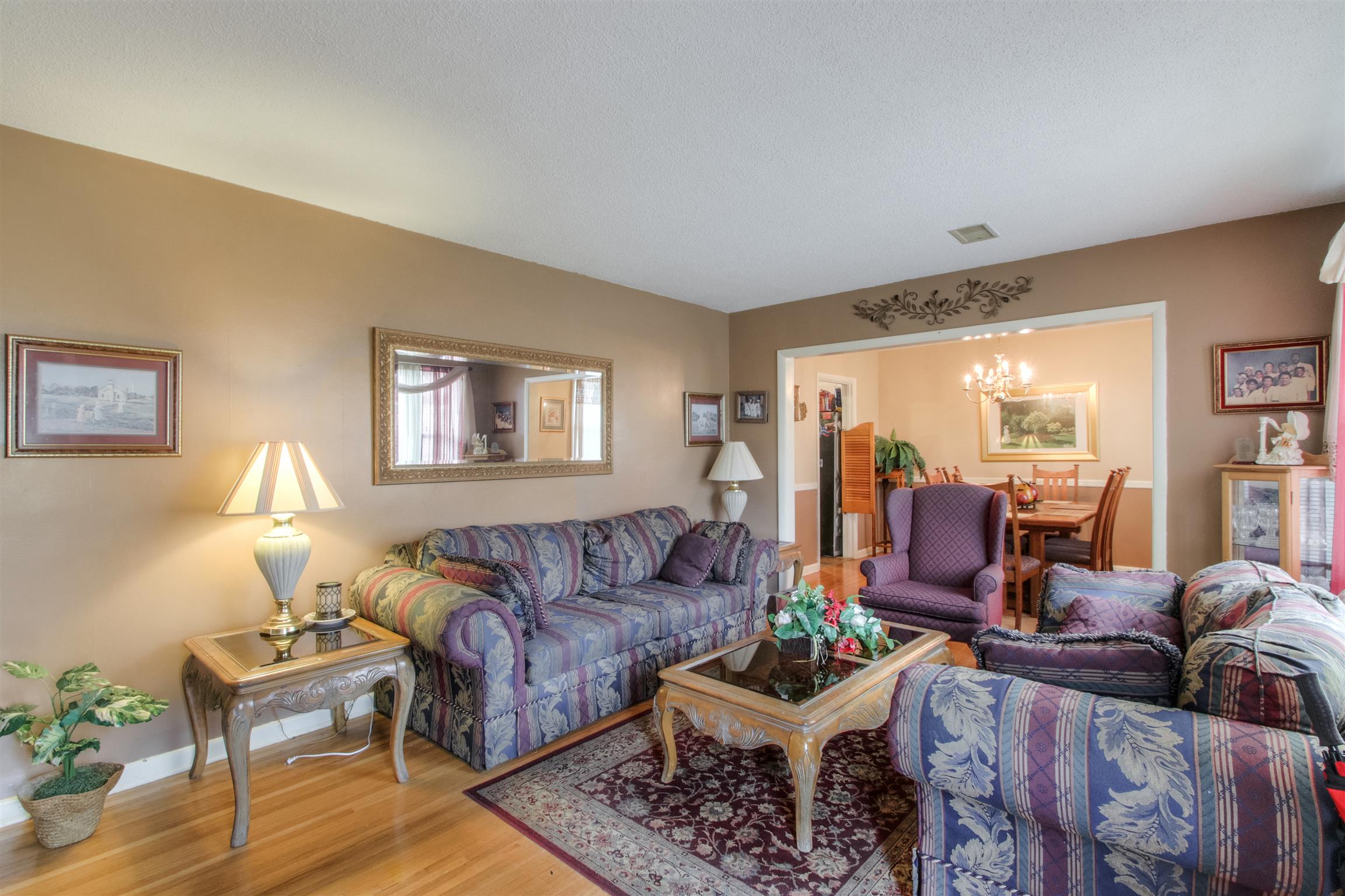 917 Mitchell Road Nashville, TN 37206 - Photo 8 of 19 a living room with furniture and a large window
