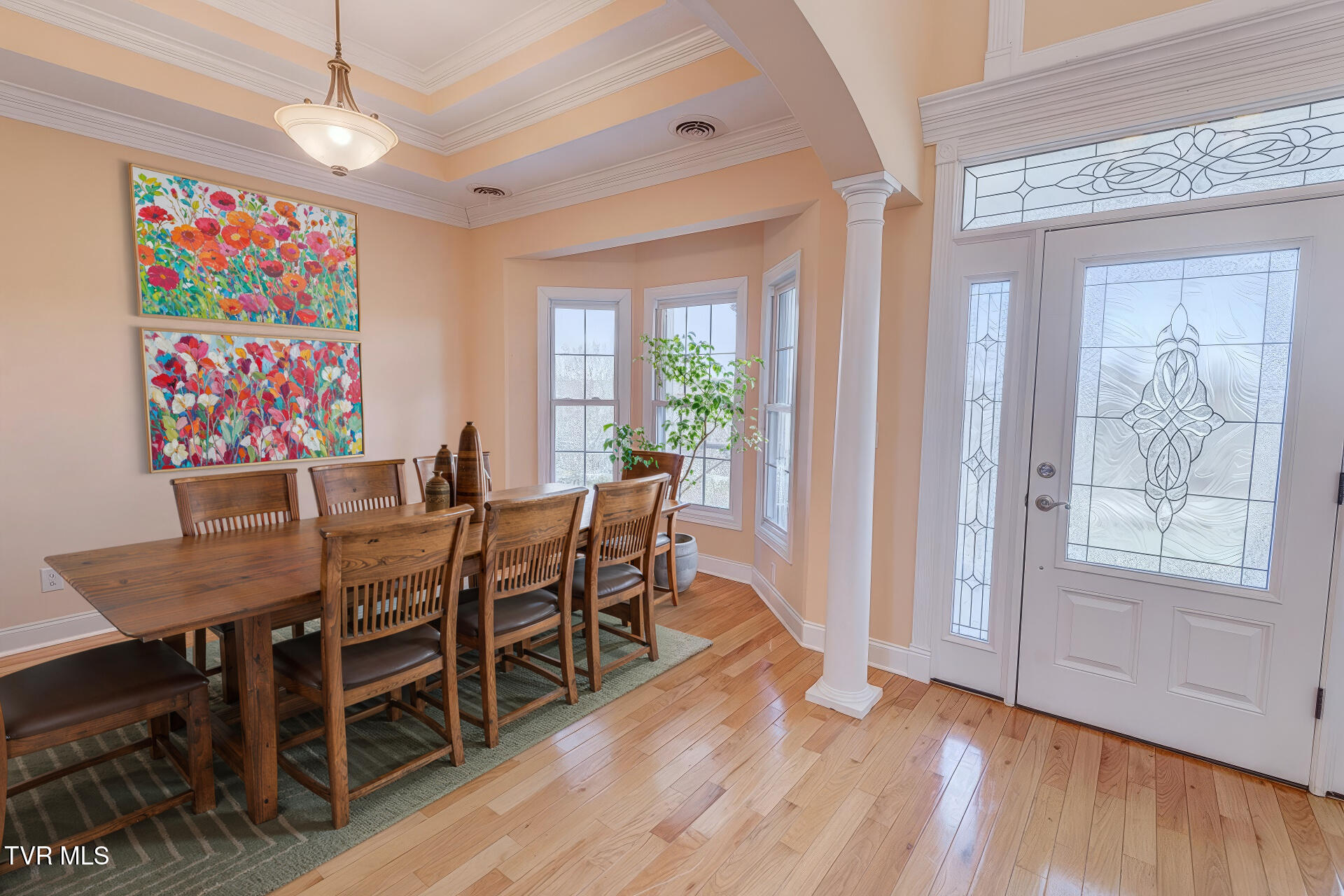 1331 Bright Hope Road Greeneville, TN 37743 - Photo 27 of 100 Staged Front Room