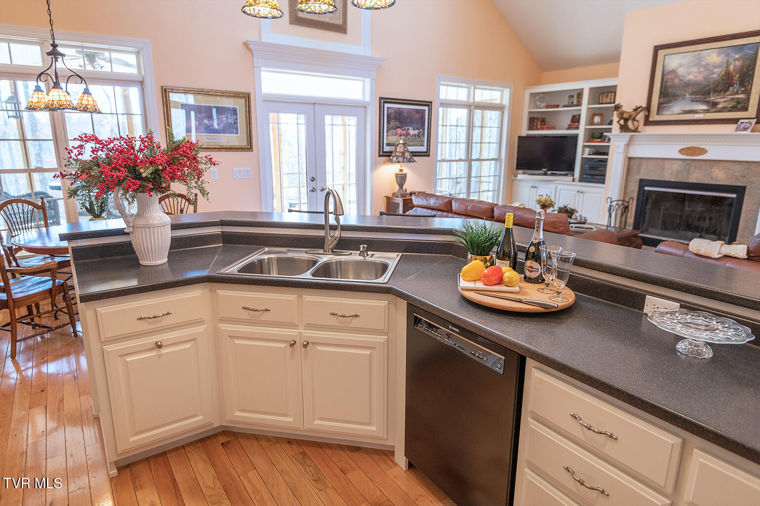 1331 Bright Hope Road Greeneville, TN 37743 - Photo 34 of 100 D_Neas_Interior_1331-Bright-Hope-Road_20