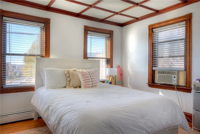 $1,775,000 | 2 Perry Street, Newport, RI 02840