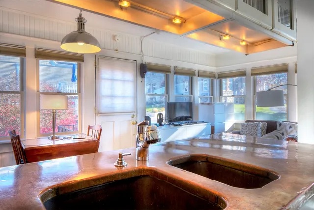 $1,775,000 | 2 Perry Street, Newport, RI 02840