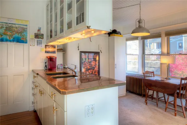 $1,775,000 | 2 Perry Street, Newport, RI 02840