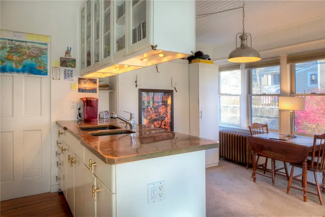 $1,775,000 | 2 Perry Street, Newport, RI 02840