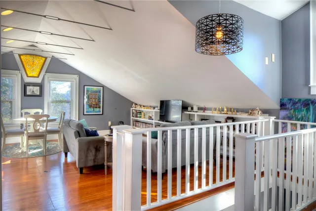 $1,775,000 | 2 Perry Street, Newport, RI 02840