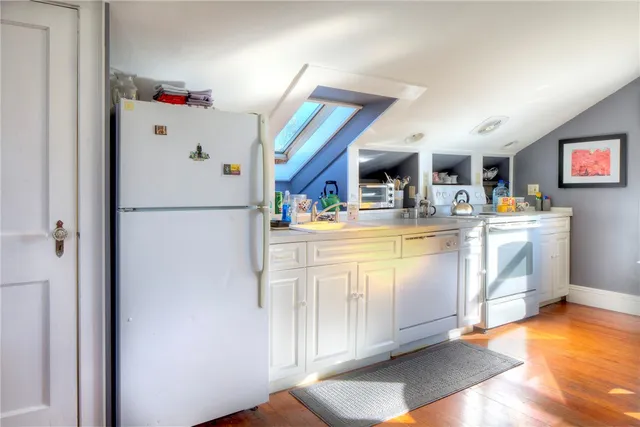 $1,775,000 | 2 Perry Street, Newport, RI 02840