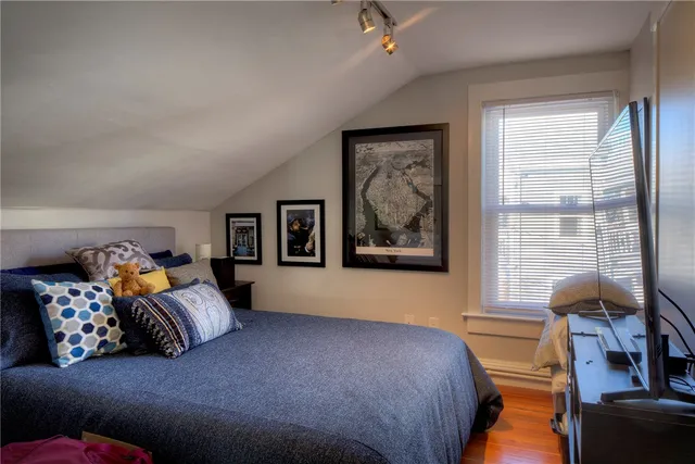 $1,775,000 | 2 Perry Street, Newport, RI 02840