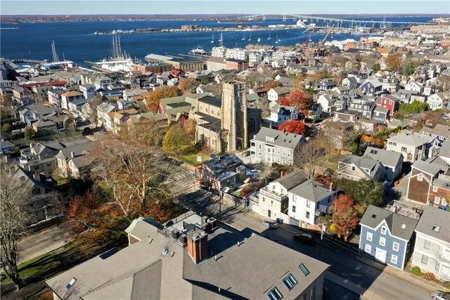 $1,775,000 | 2 Perry Street, Newport, RI 02840