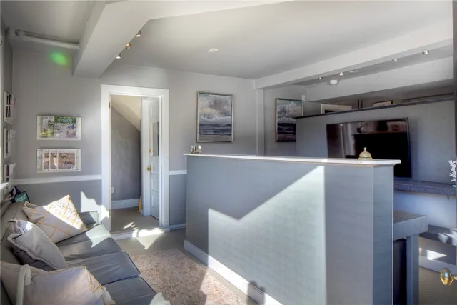 $1,775,000 | 2 Perry Street, Newport, RI 02840