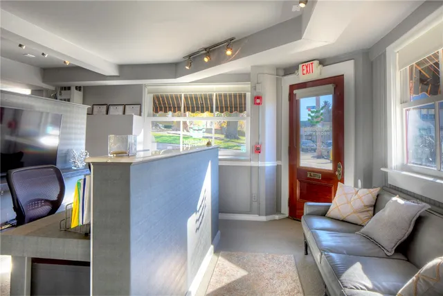 $1,775,000 | 2 Perry Street, Newport, RI 02840