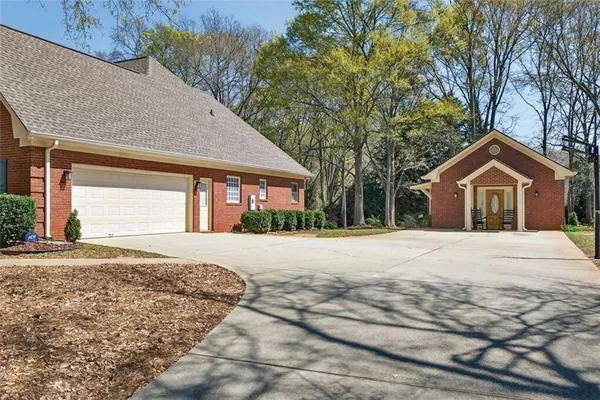 $650,000 | Undisclosed Address, McDonough, GA 30252