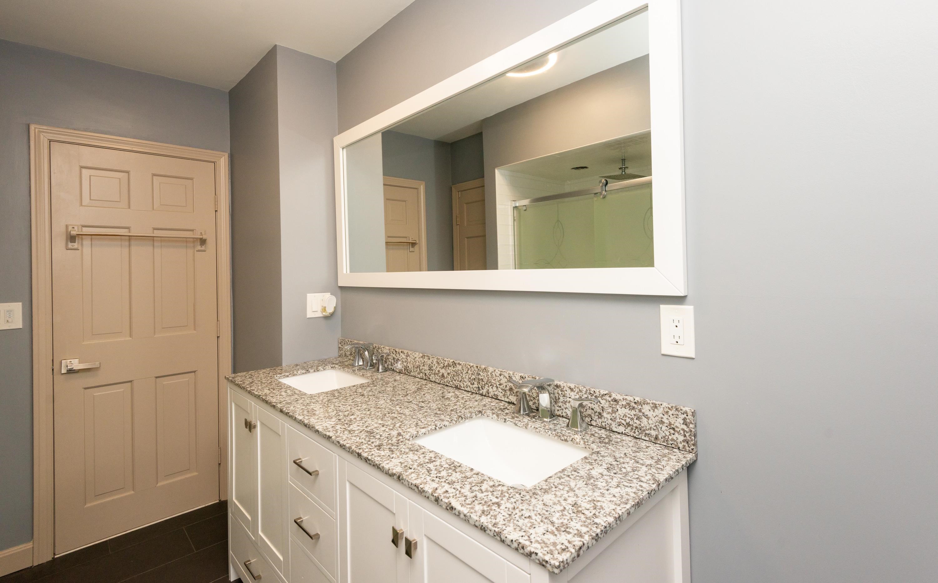 28 Fox Run Lane Salem, NH 03079 - Photo 21 of 40