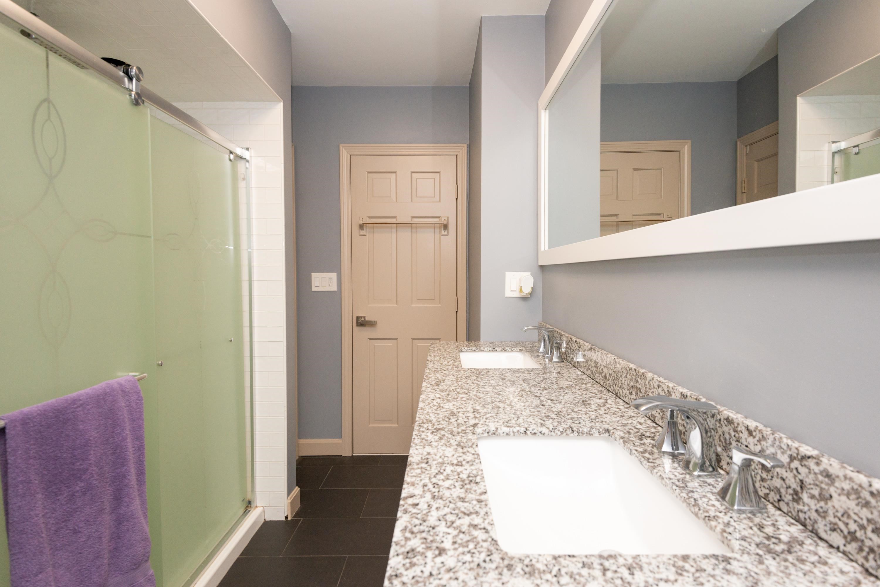 28 Fox Run Lane Salem, NH 03079 - Photo 22 of 40