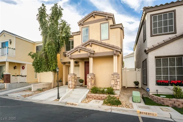 $1,795 | 10385 Morning Sorrow Street, Las Vegas, NV 89183