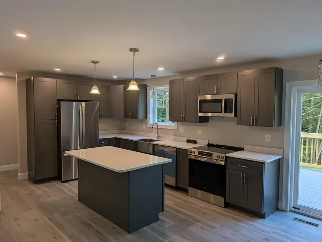 $499,900 | 593 Prospect Street, Franklin, NH 03235