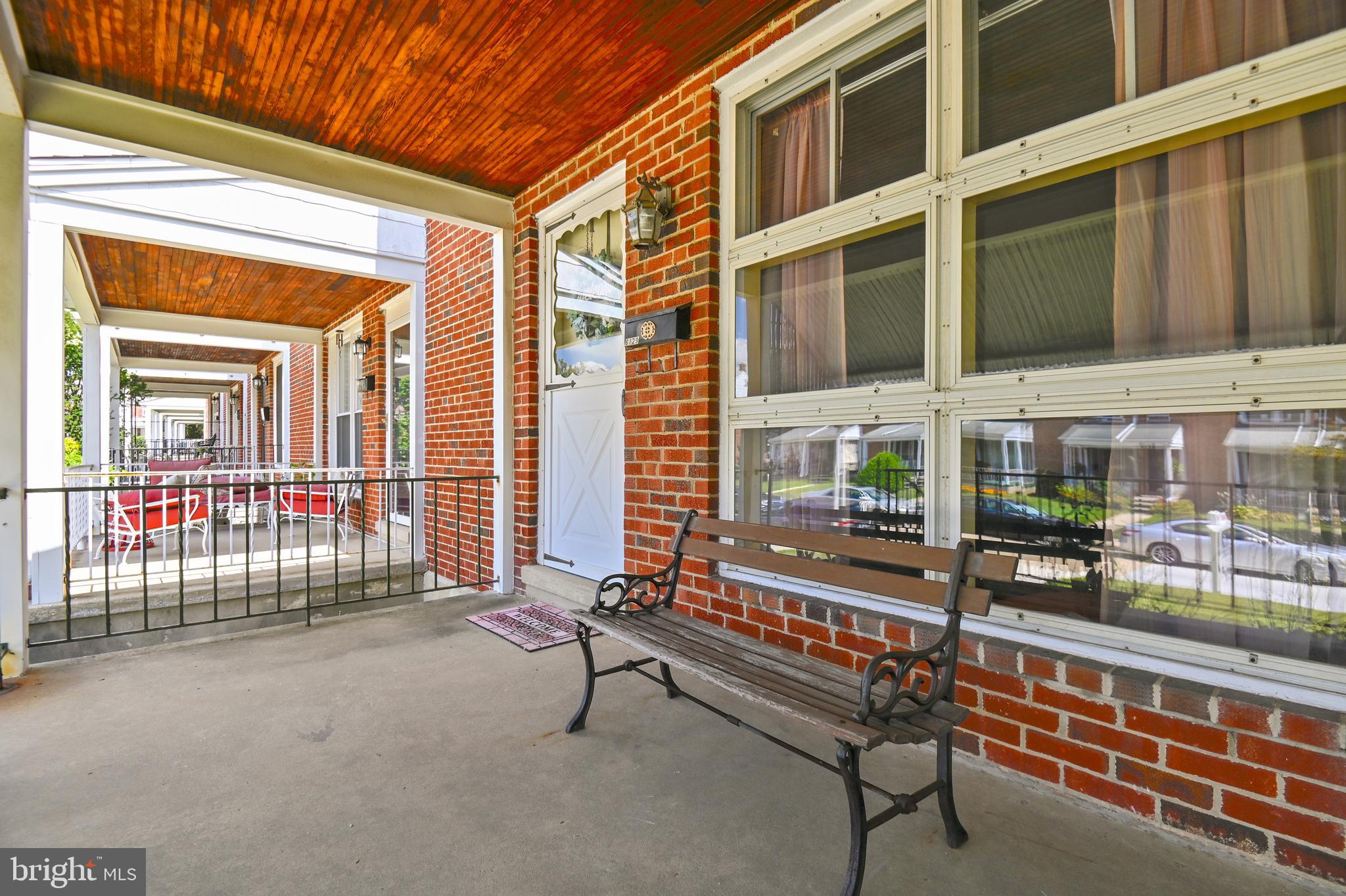 6129 Marlora Road Baltimore, MD 21239 - Photo 3 of 33