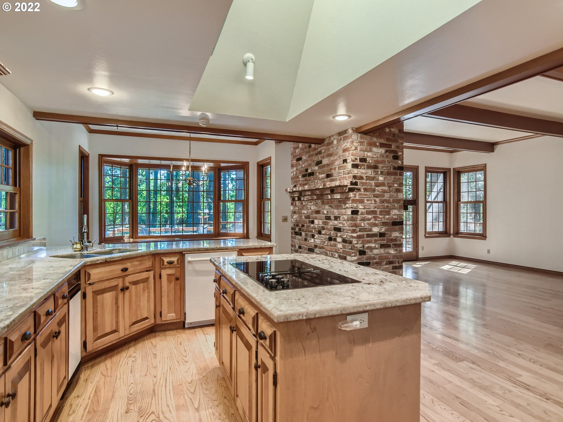 15614 South Lammer Road Oregon City, OR 97045 - Photo 11 of 32 Gallery Image 11