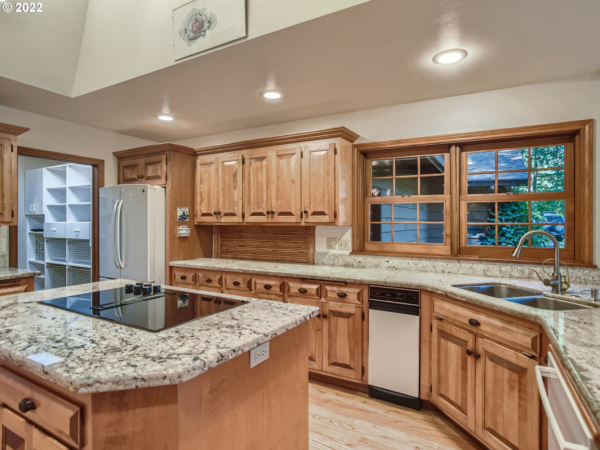 15614 South Lammer Road Oregon City, OR 97045 - Photo 9 of 32 Gallery Image 9