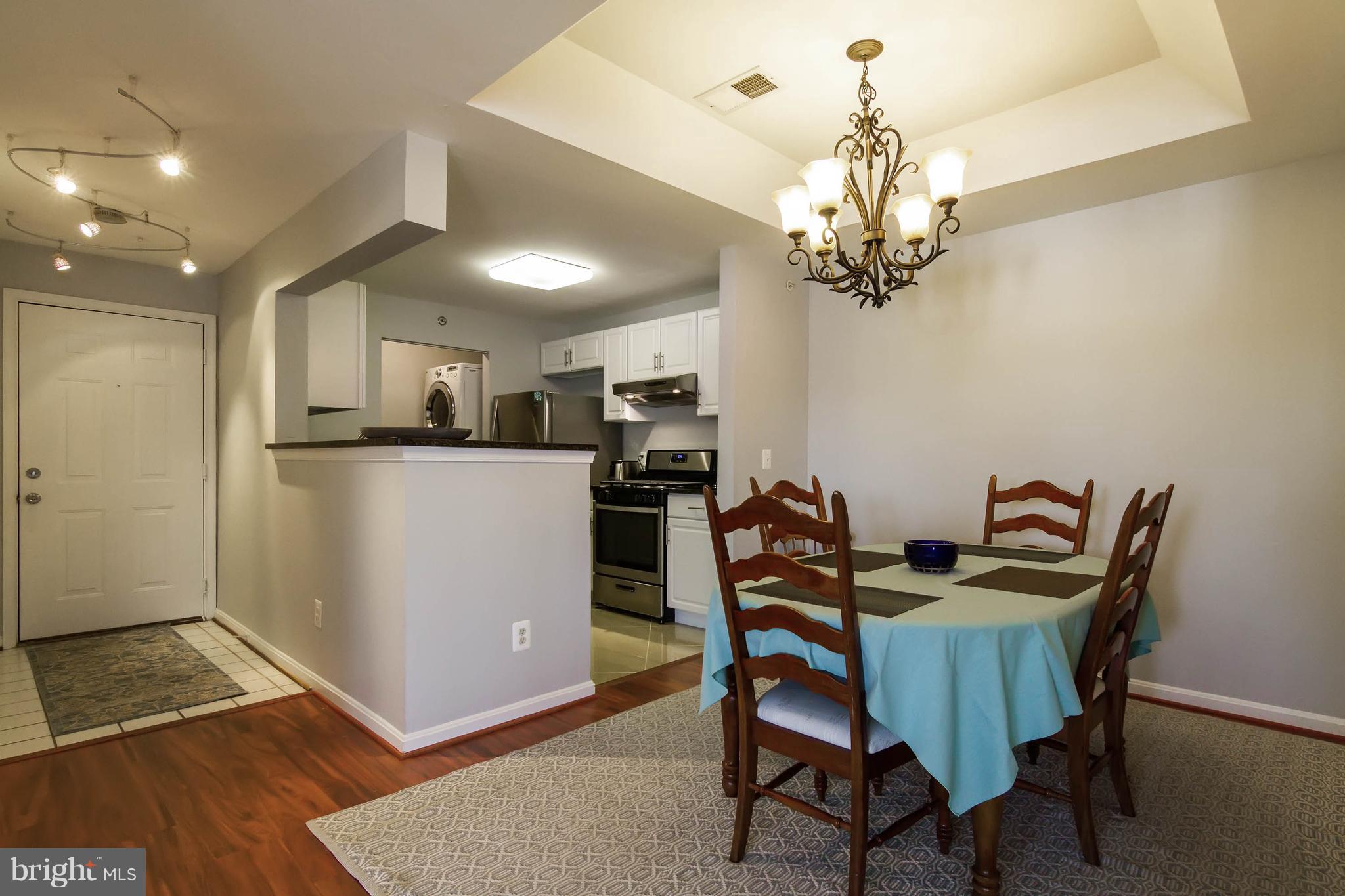 14192 Cuddy Loop, Unit 304 Woodbridge, VA 22193 - Photo 16 of 39