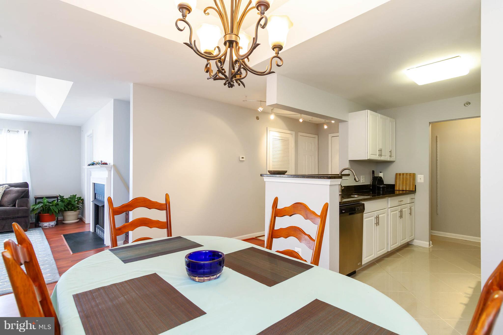 14192 Cuddy Loop, Unit 304 Woodbridge, VA 22193 - Photo 21 of 39