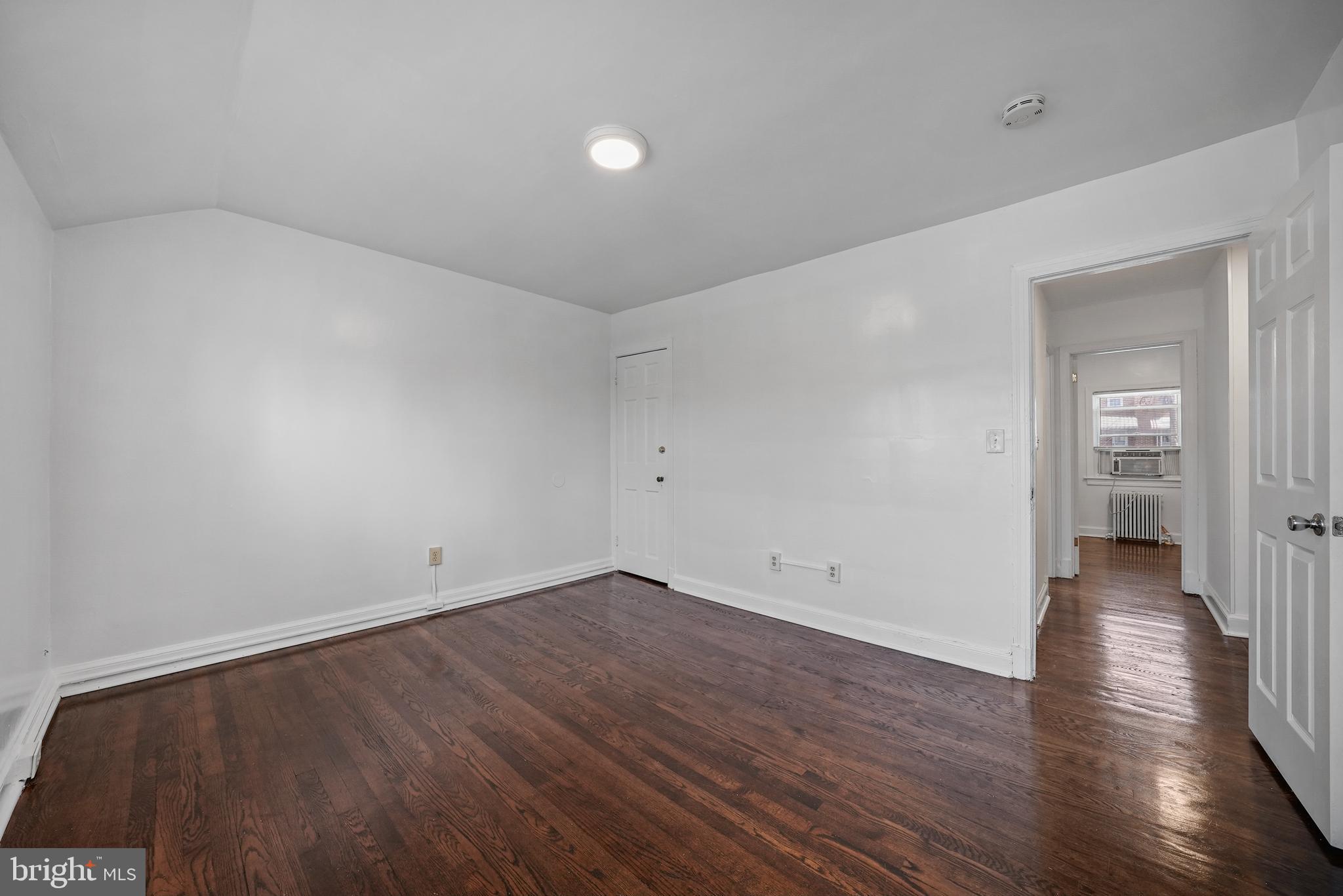 819 20th Street Northeast Washington, DC 20002 - Photo 15 of 25 Bedroom 1 - view 2