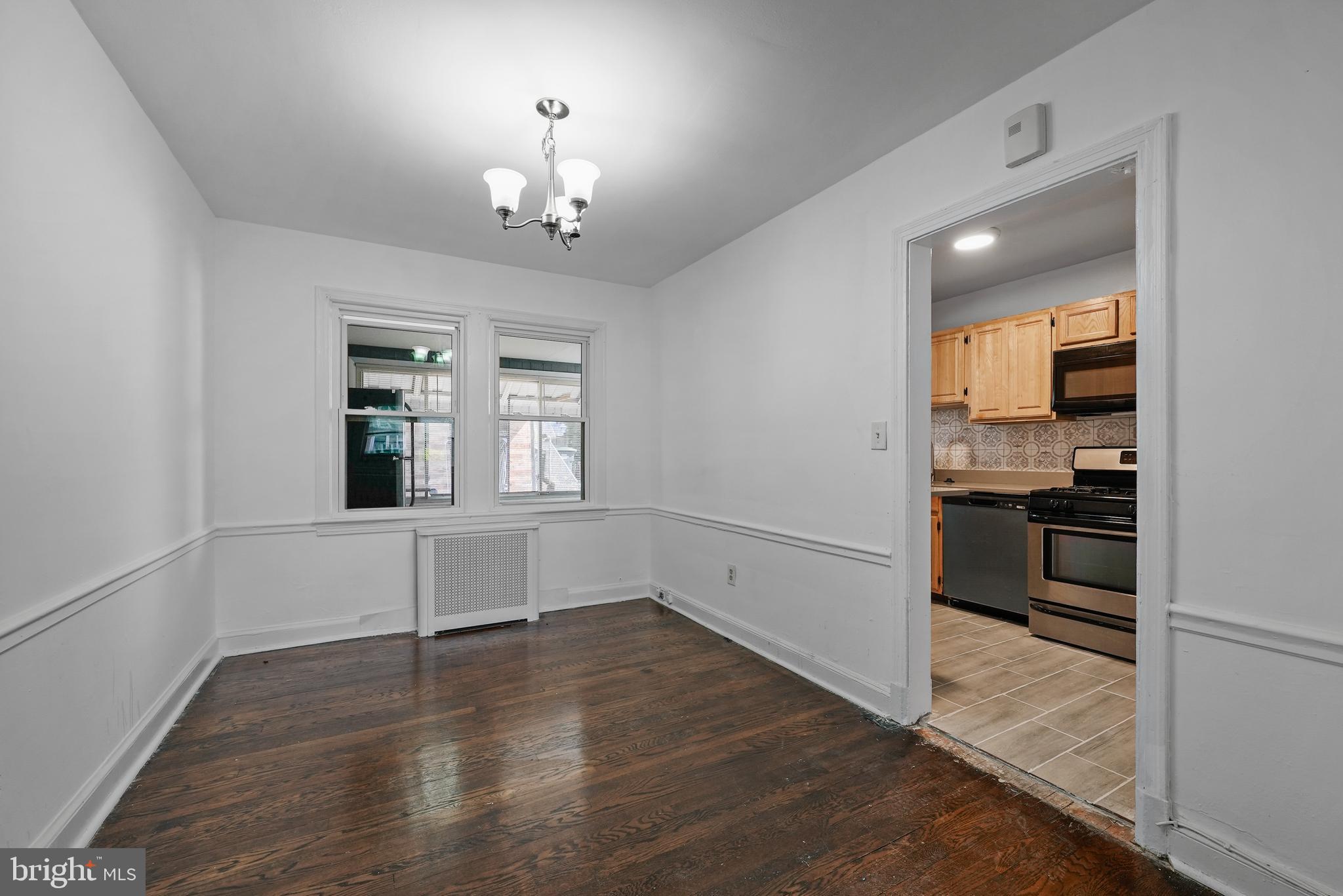 819 20th Street Northeast Washington, DC 20002 - Photo 6 of 25 Dining room view 1