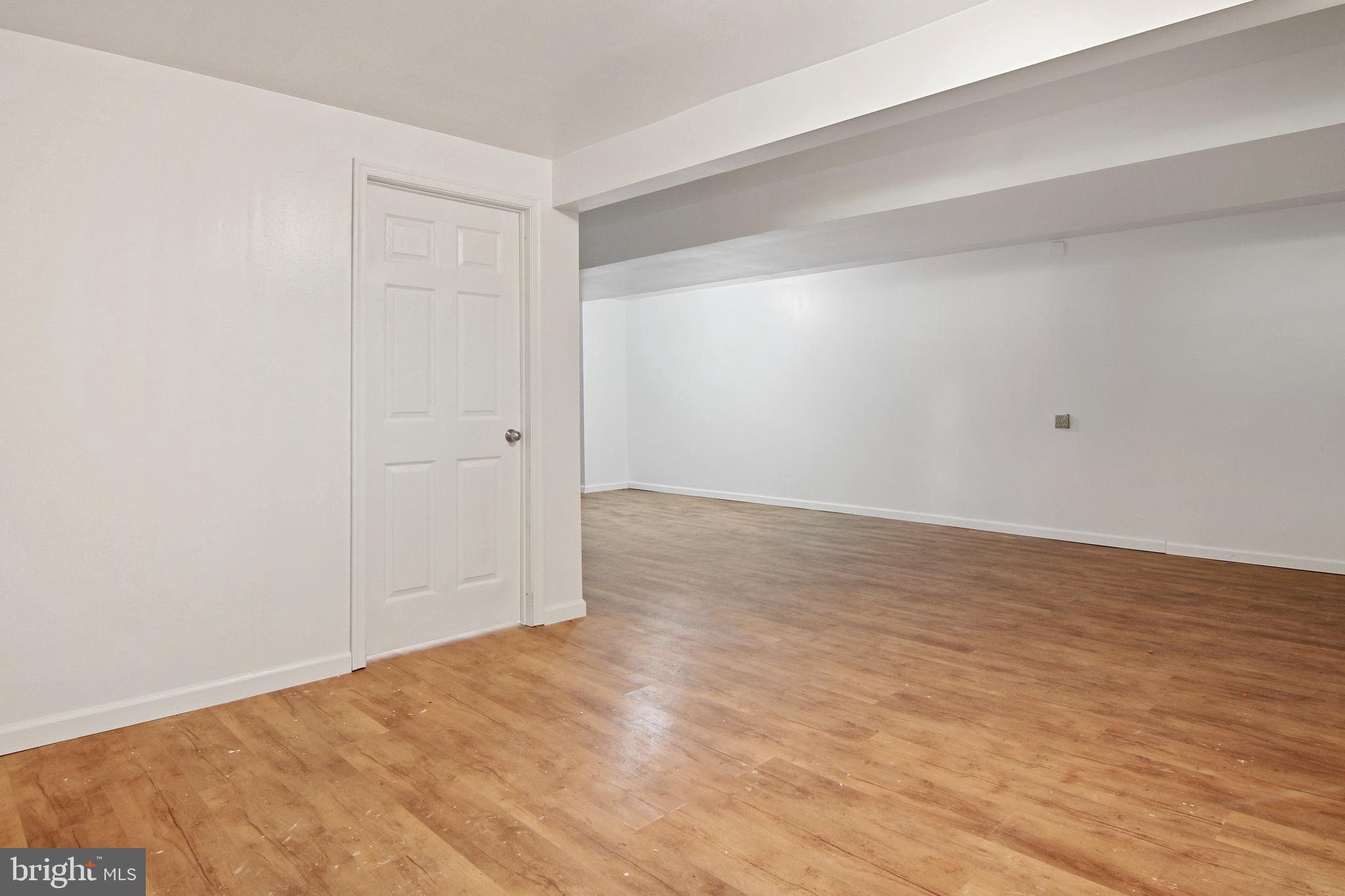 1921 Linglestown Road Harrisburg, PA 17110 - Photo 11 of 16 Gallery Image 11