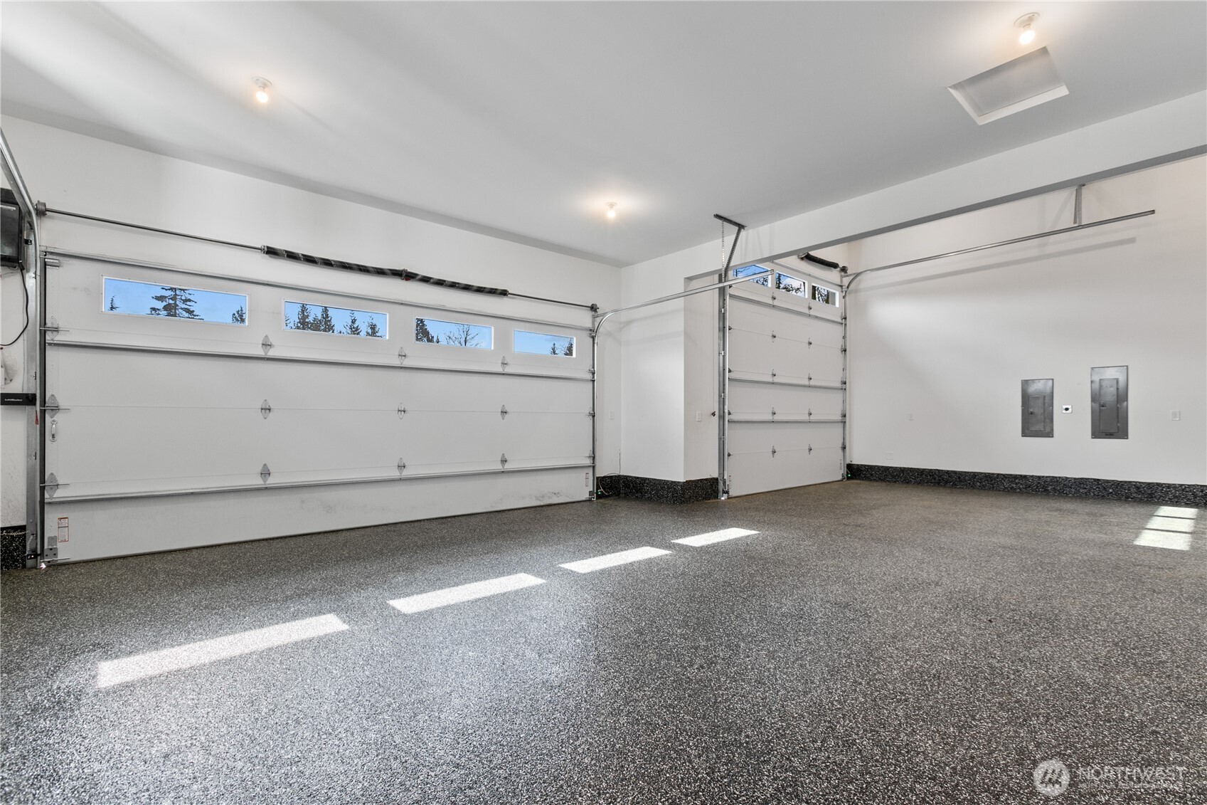 6917 Red Ridge Drive Lynden, WA 98264 - Photo 25 of 40 a view of a garage room