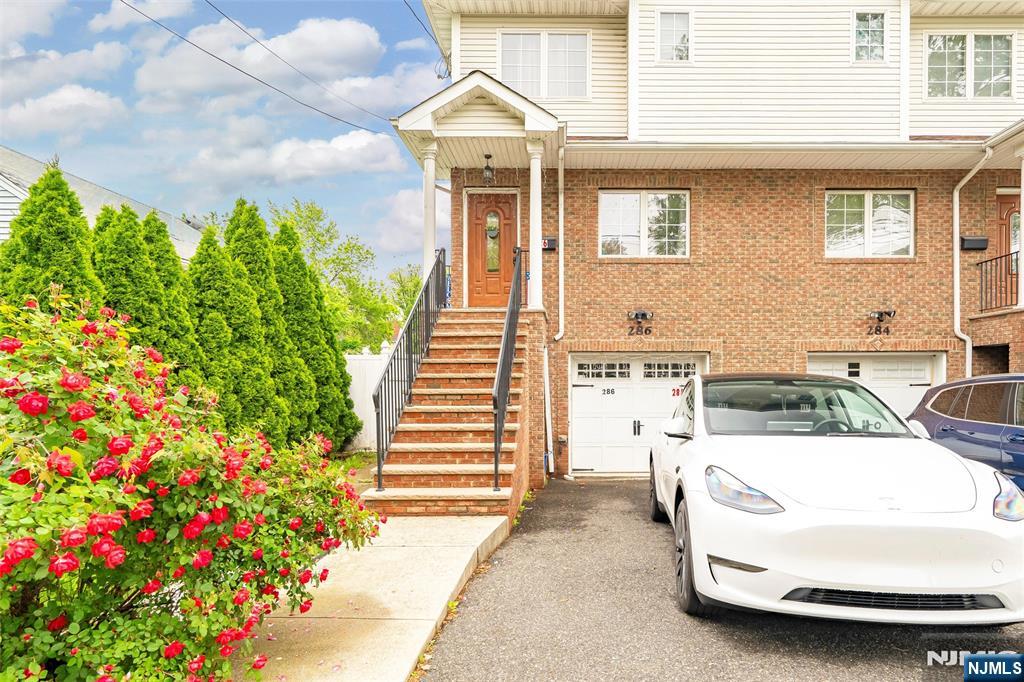 286 James Street Hackensack, NJ 07601 - Photo 3 of 50