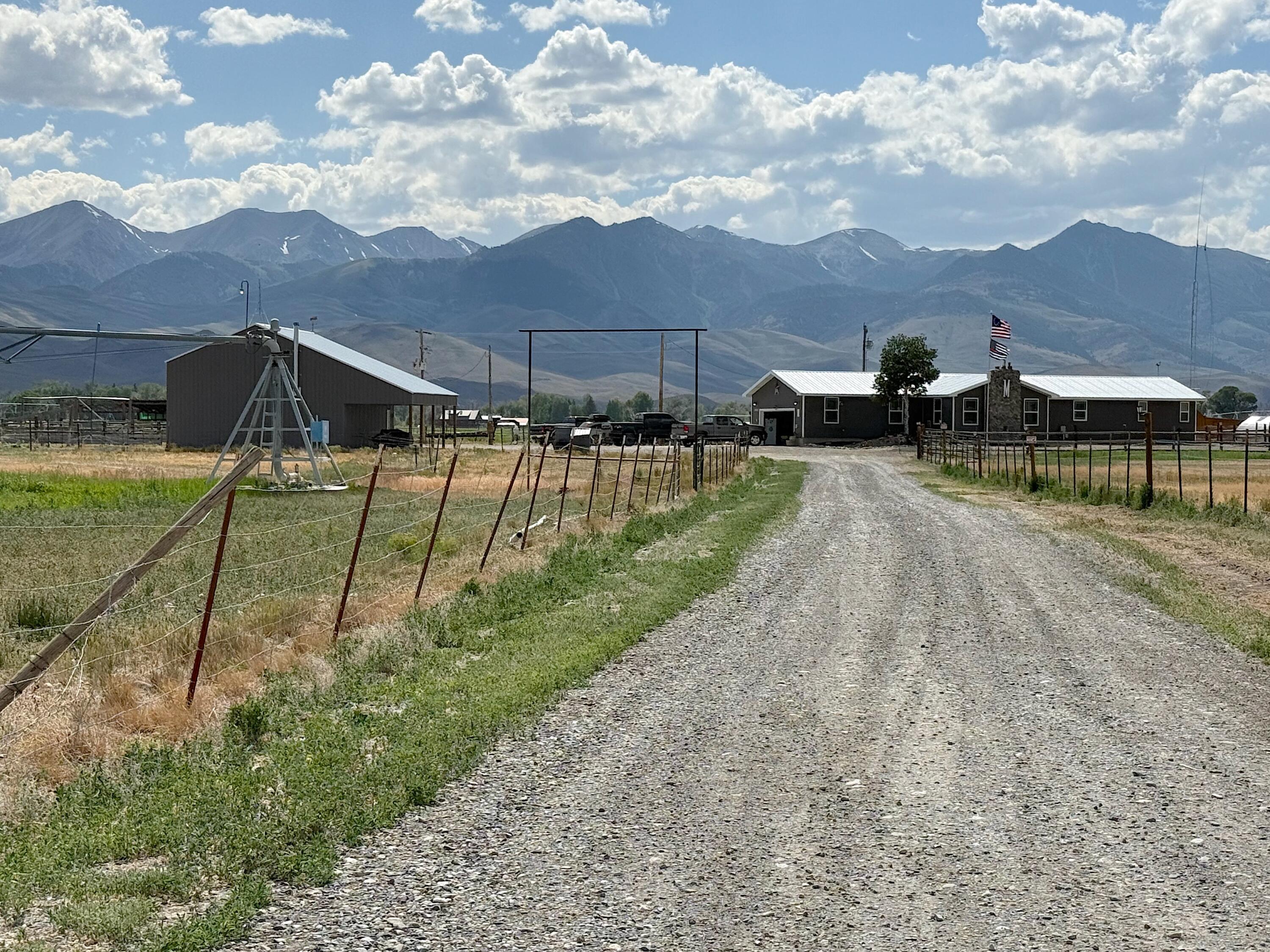 4133 Highway 93 Mackay, ID 83251 - Photo 34 of 41 IMG_9174