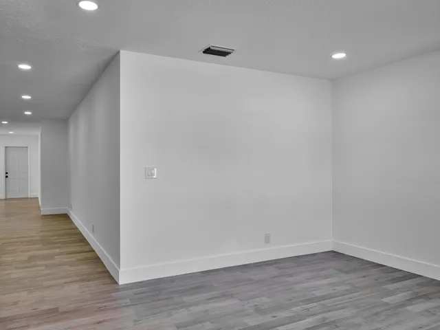 $425,000 | 1549 West 19th Street, Riviera Beach, FL 33404