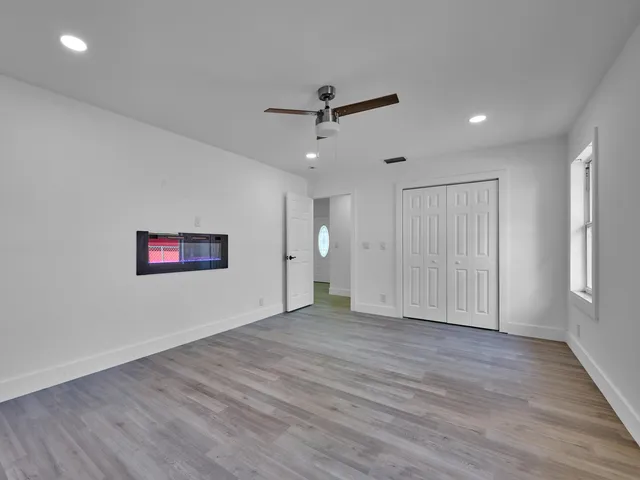 $425,000 | 1549 West 19th Street, Riviera Beach, FL 33404