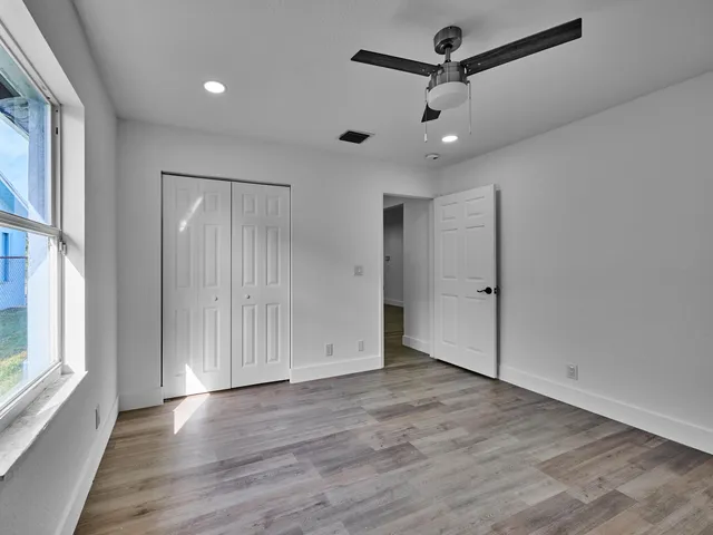 $425,000 | 1549 West 19th Street, Riviera Beach, FL 33404