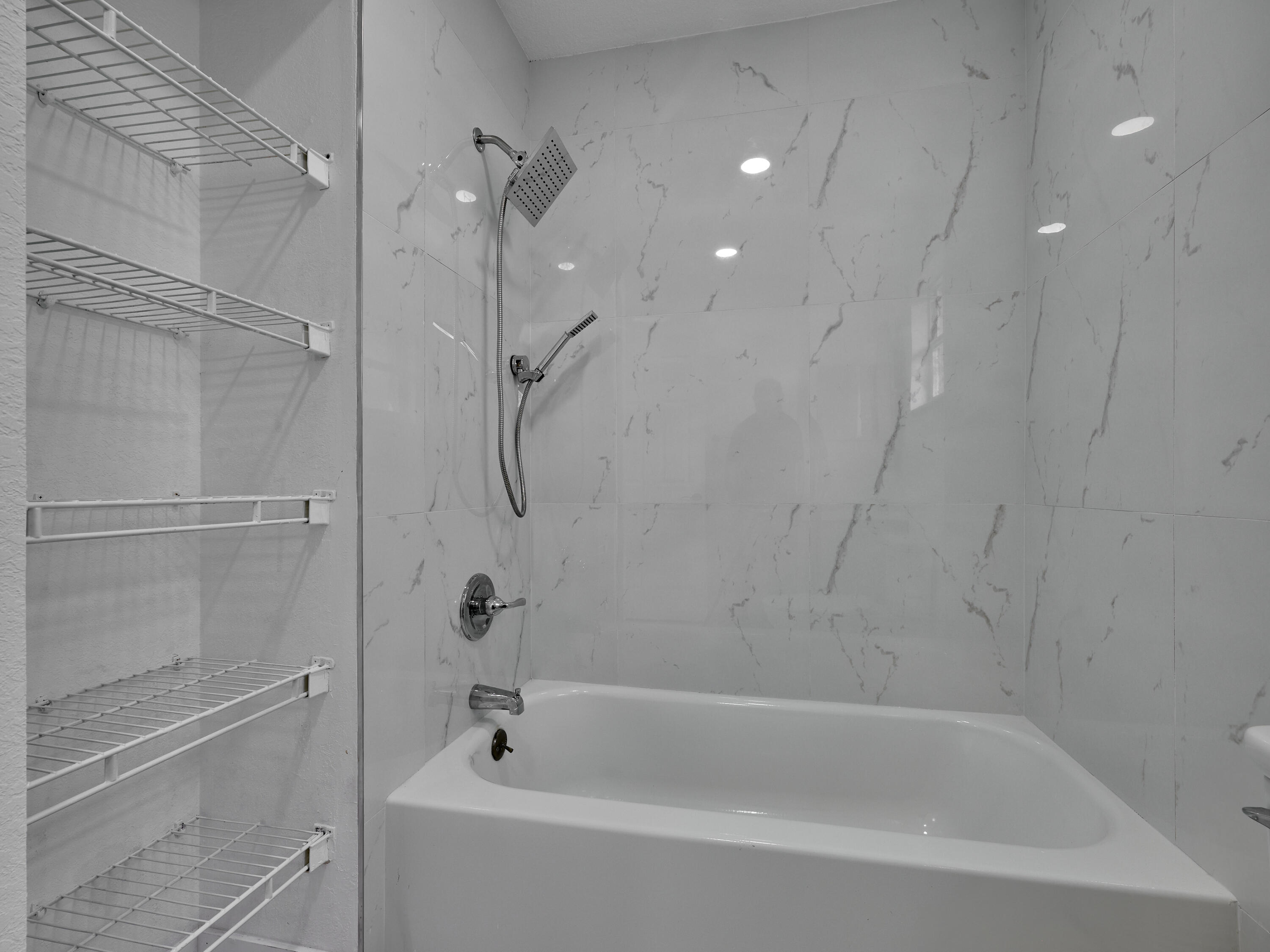 1549 West 19th Street Riviera Beach, FL 33404 - Photo 48 of 62 second bathroom