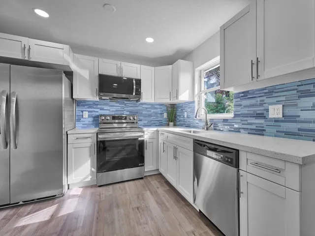 $425,000 | 1549 West 19th Street, Riviera Beach, FL 33404