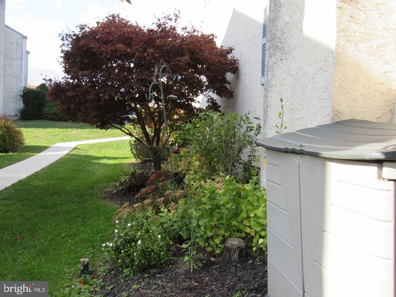 3208 Walnut Ridge Drive Pottstown, PA 19464 - Photo 2 of 36 Gallery Image 2